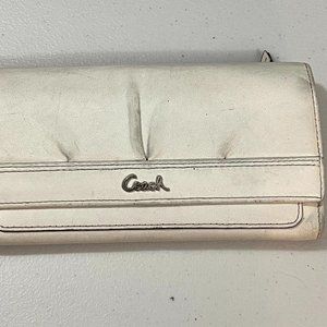 Vintage Coach White Leather Tri-fold Wallet Zip Snap Closure Many Pockets!